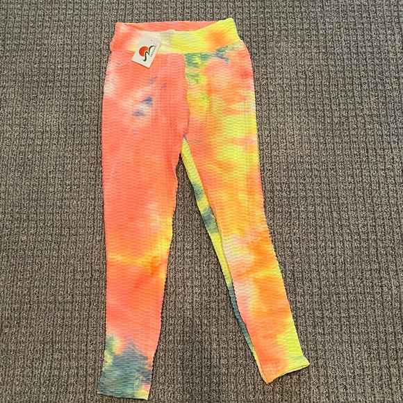 Women’s BN Leggings with Butt Lifting Design - Picture 1 of 4